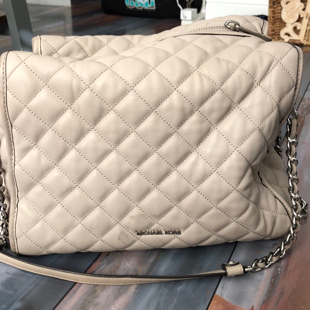 Michael kors wallet and purse set